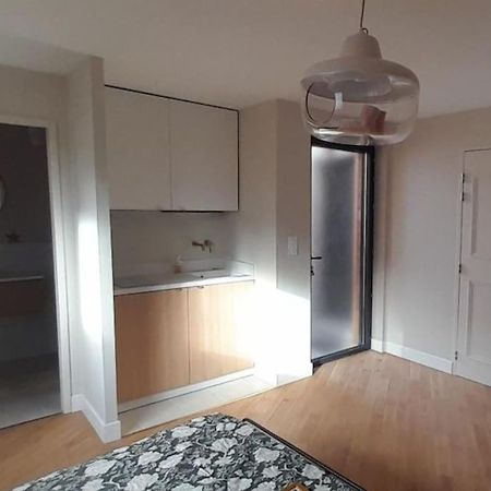 Joli Studio Avec Stationnement Gratuit Dans La Rue Apartment Le Mans Bagian luar foto